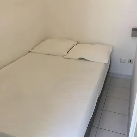 Appartement Les Pieds Dans L'eau *
